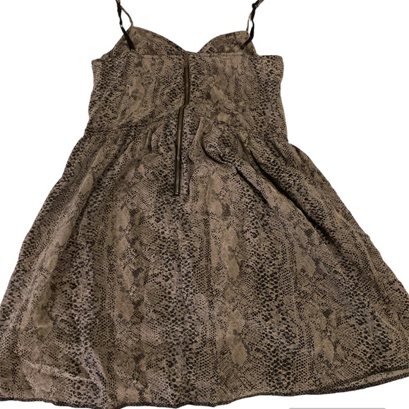 Aritzia Wilfred 100% silk snake-print spaghetti strap dress - Picture 4 of 7